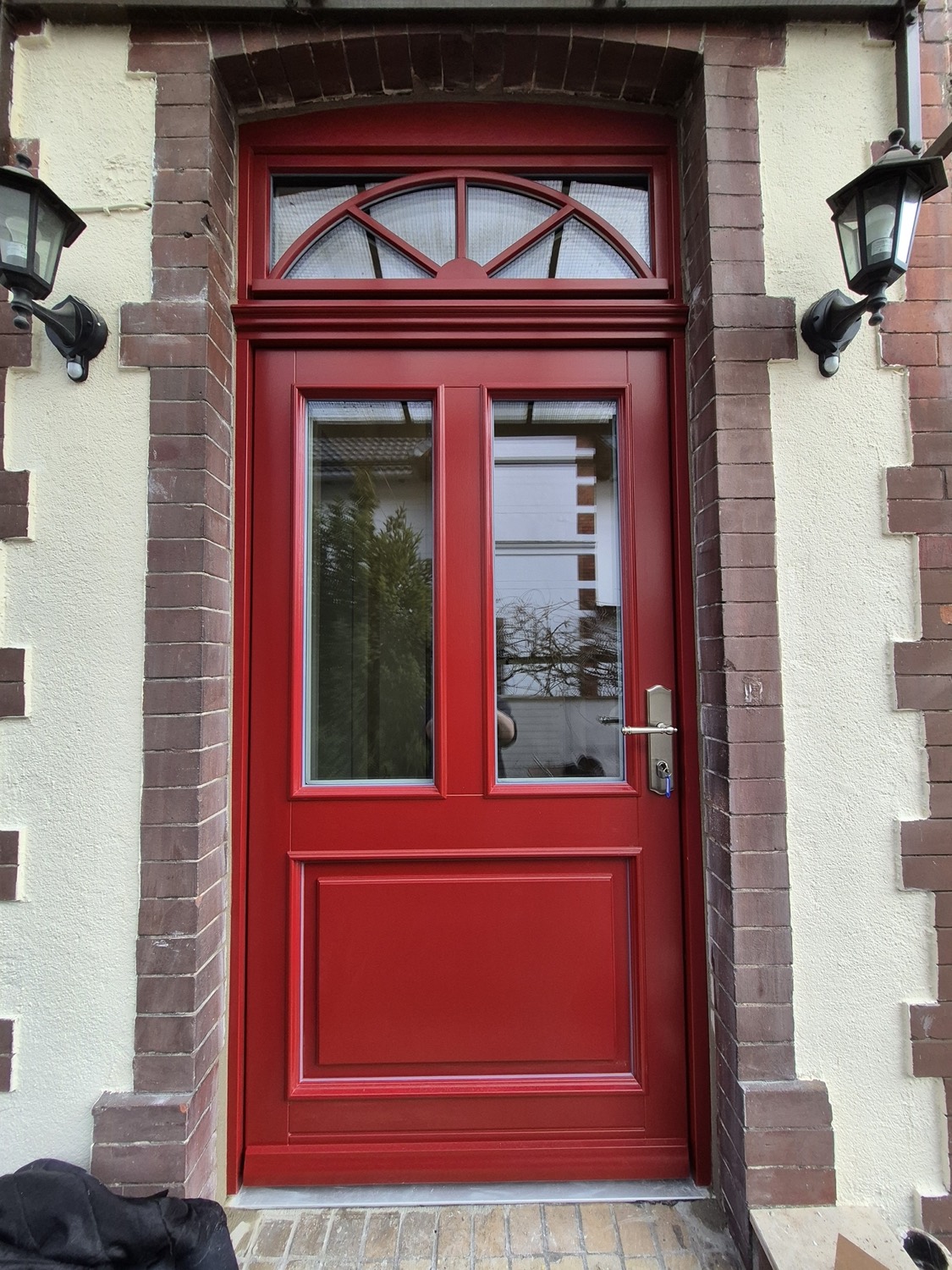 Haustür mit Oberlicht